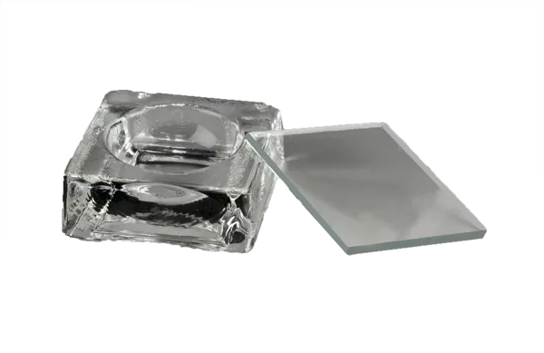 Zoutbakje 40 x 40 mm met glazen deksel  (078607)