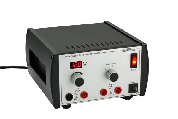 Spenningskilde 12 V AC/DC 3 A med display  (361700)