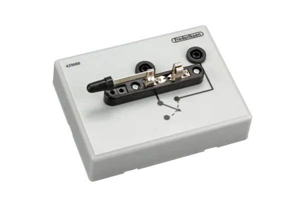 Hefboomschakelaar op voet, enkelpolig  (429080)