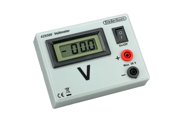 Voltmeter digitalt, DC, på boks  (429500)