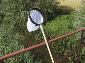 Vandnet med træskaft, 28 cm  (760900)